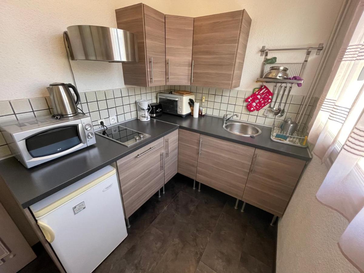 La - N° 06 - T2 Classe** Apartment *